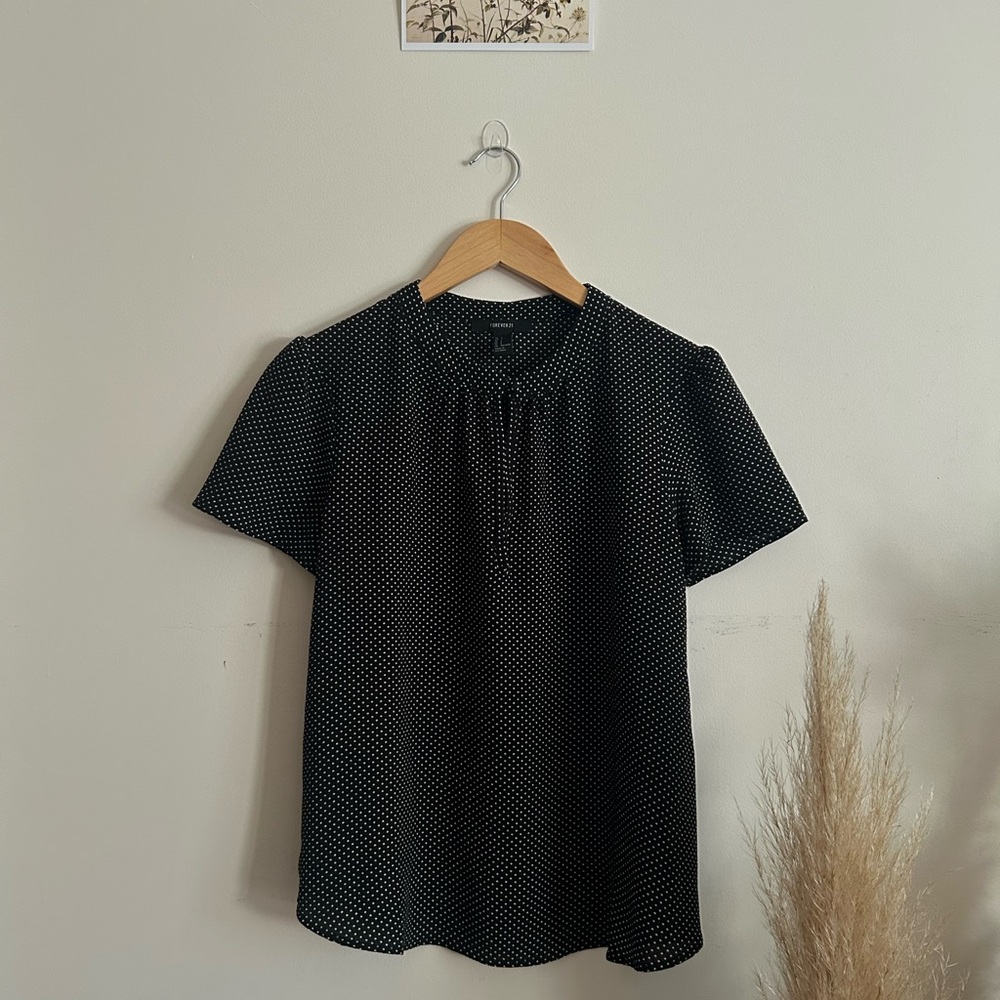 Forever 21 Black and White Polka Dot Blouse